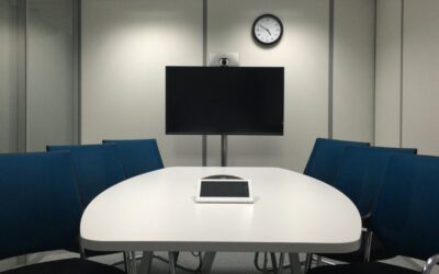 Everything You Need to Know About Huddle Rooms in Your Workspace